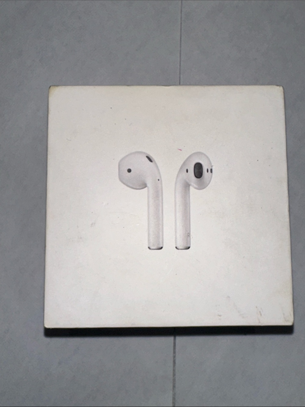 Apple White Wireless Earbuds (AirPods)